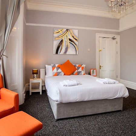 The Alexander - Hotel By Tifa Stays Swansea Bagian luar foto