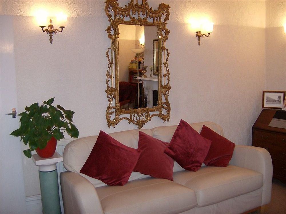 The Alexander - Hotel By Tifa Stays Swansea Bagian luar foto
