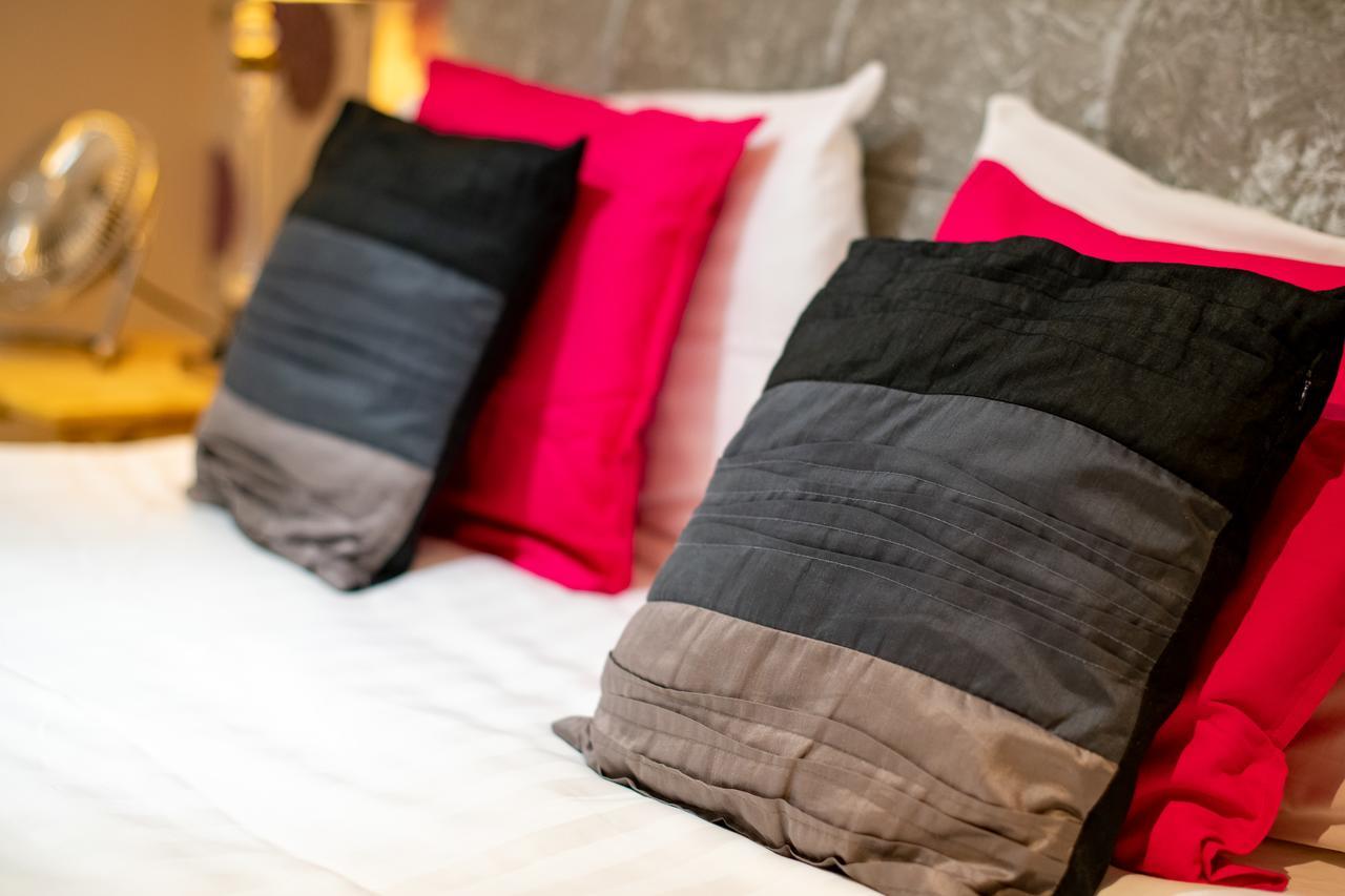 The Alexander - Hotel By Tifa Stays Swansea Bagian luar foto