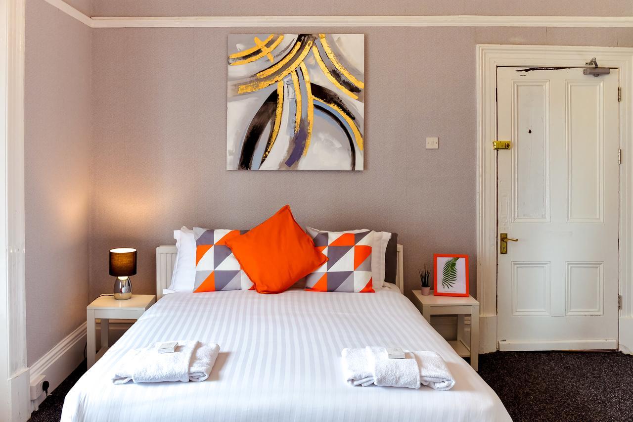 The Alexander - Hotel By Tifa Stays Swansea Bagian luar foto